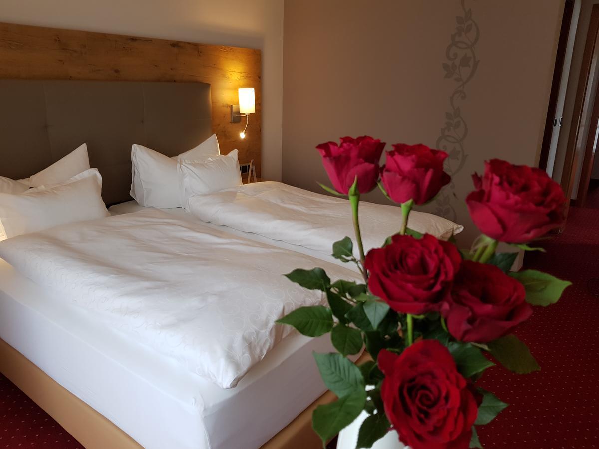 Auszeit Am Park Hotel บาดเดือร์คไฮม์ ภายนอก รูปภาพ